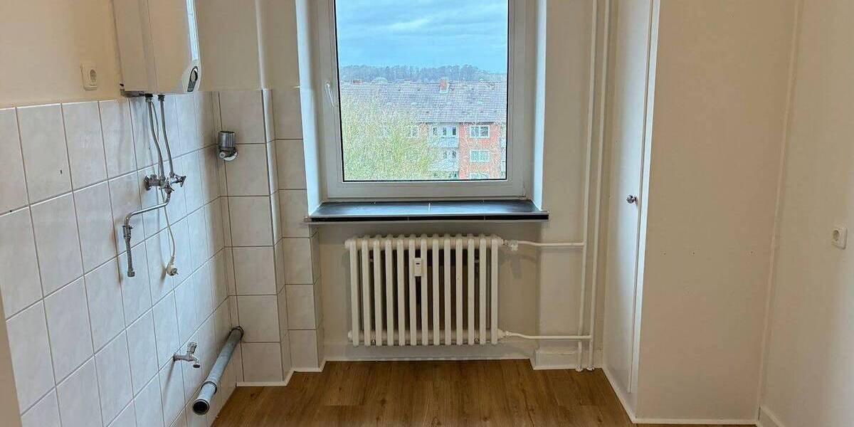 Etagenwohnung Kiel Neumühlen-Dietrichsdorf - 2 Zimmer, 73 m&sup2;, 665&euro; | Angebot:26094702