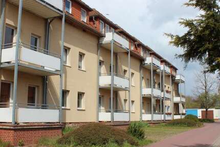 Wohnung zum Mieten in OscherslebenOT Schermcke 338 € 61.43 m² 2 zimmer