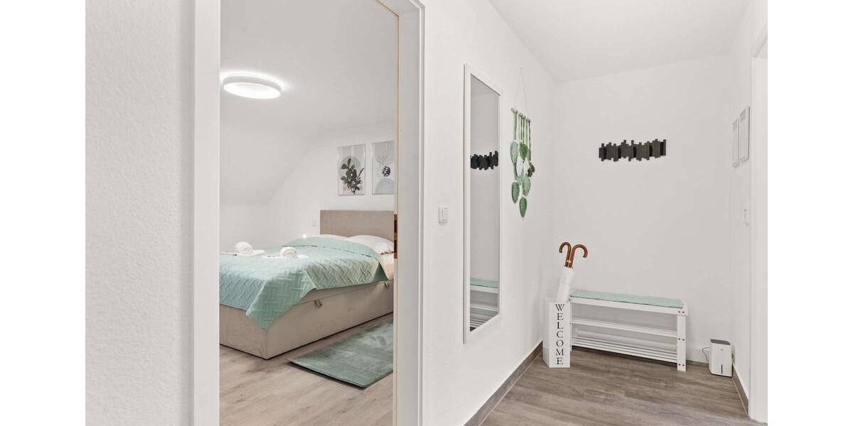 Dachgeschoßwohnung Kassel - 2 Zimmer, 65 m&sup2;, 1.200&euro; | Angebot:26578071