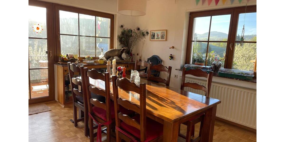 Erdgeschoßwohnung Gersfeld (Rhön) - 5 Zimmer, 123 m&sup2;, 890&euro; | Angebot:26620836