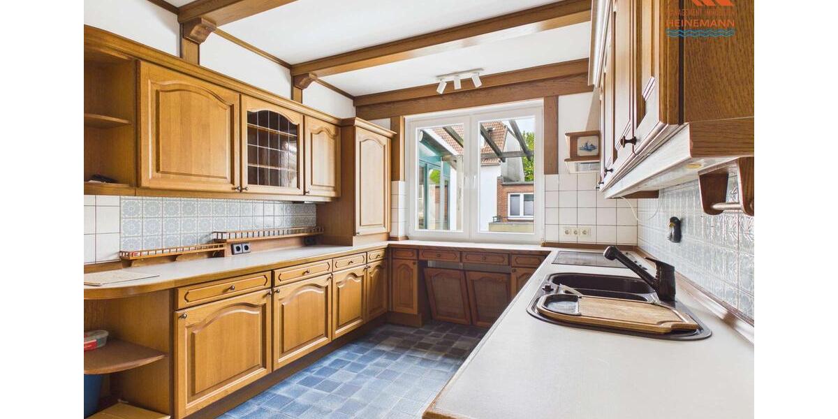 Etagenwohnung Cuxhaven - 3 Zimmer, 128 m&sup2;, 1.050&euro; | Angebot:26476827