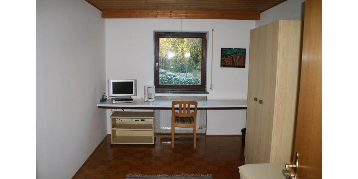 Wohnen auf Zeit Furth - 1 Zimmer, 16 m&sup2;, 320&euro; | Angebot:26000937