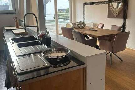 Wohnung zum Mieten in Mönchengladbach 1.590 € 184 m²