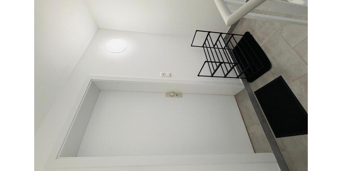 Dachgeschoßwohnung Bergisch Gladbach Gronau - 3 Zimmer, 76 m&sup2;, 1.300&euro; | Angebot:25792064