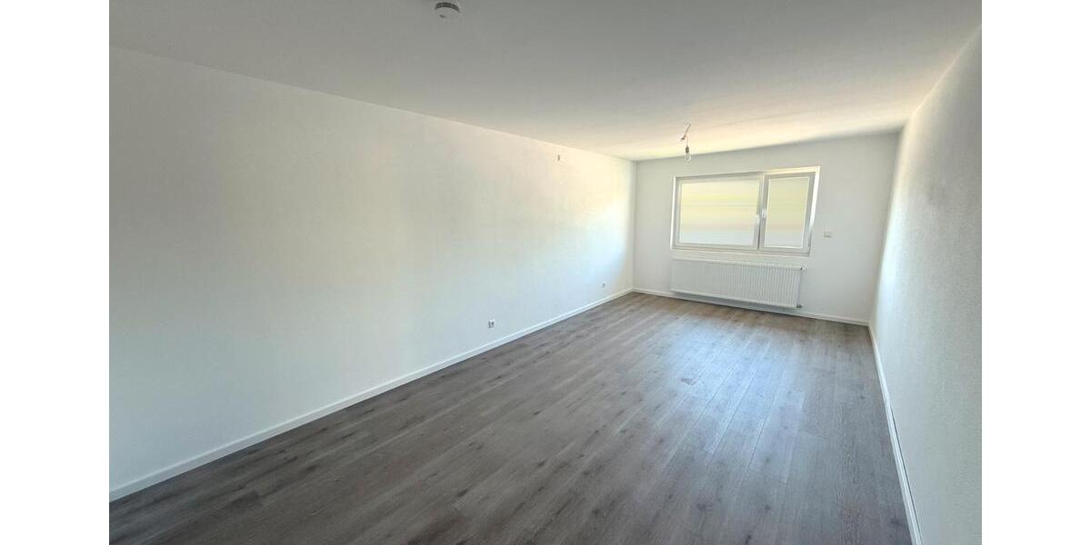 Etagenwohnung Bühl - 3 Zimmer, 85 m&sup2;, 1.000&euro; | Angebot:26273667