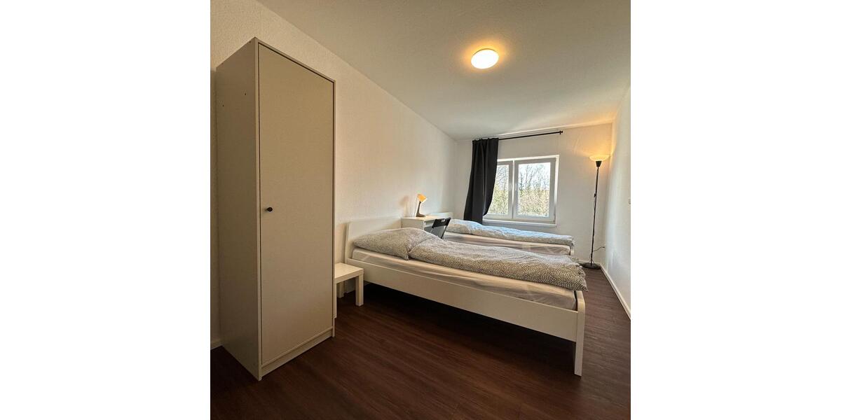 Wohnen auf Zeit Witten - 10 Zimmer, 200 m&sup2;, 15&euro; | Angebot:25791850