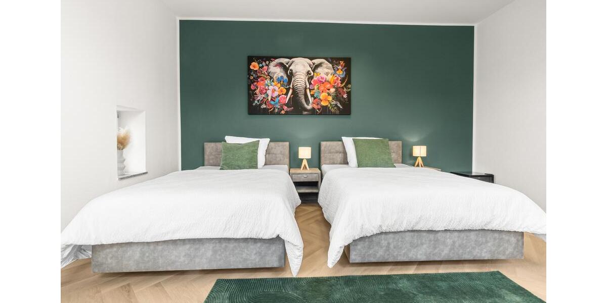 Wohnen auf Zeit Schüttorf - 8 Zimmer, 250 m&sup2;, 30&euro; | Angebot:26553860
