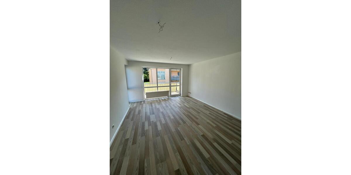 Dachgeschoßwohnung Hartmannsdorf - 2 Zimmer, 58 m&sup2;, 380&euro; | Angebot:26662901