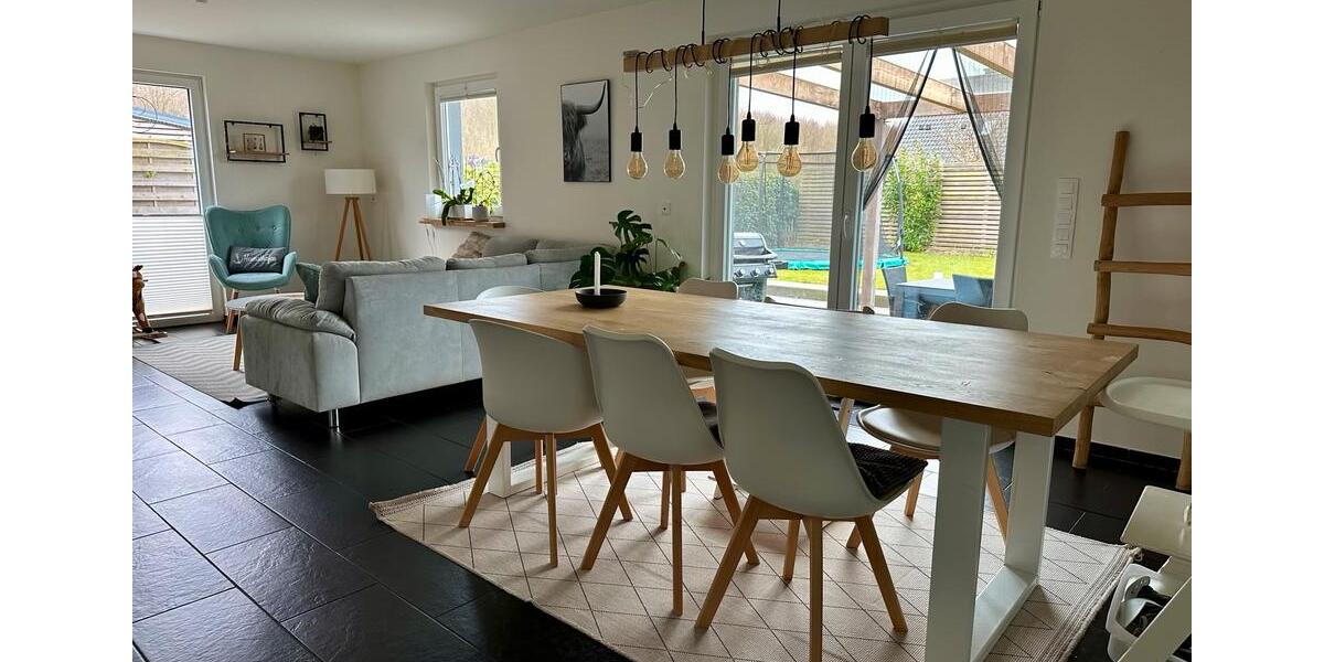 Einfamilienhaus Handewitt - 5 Zimmer, 144 m&sup2;, 1.800&euro; | Angebot:25722052