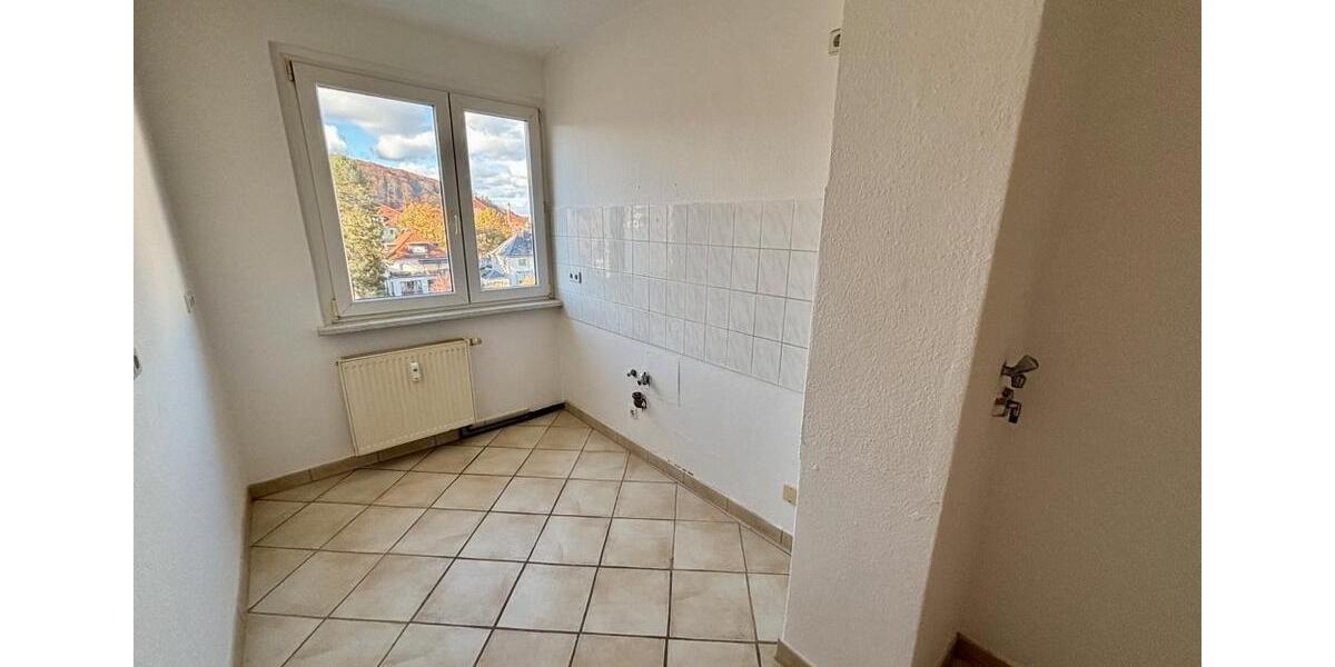 Dachgeschoßwohnung Gera Debschwitz - 2 Zimmer, 46 m&sup2;, 350&euro; | Angebot:26287841