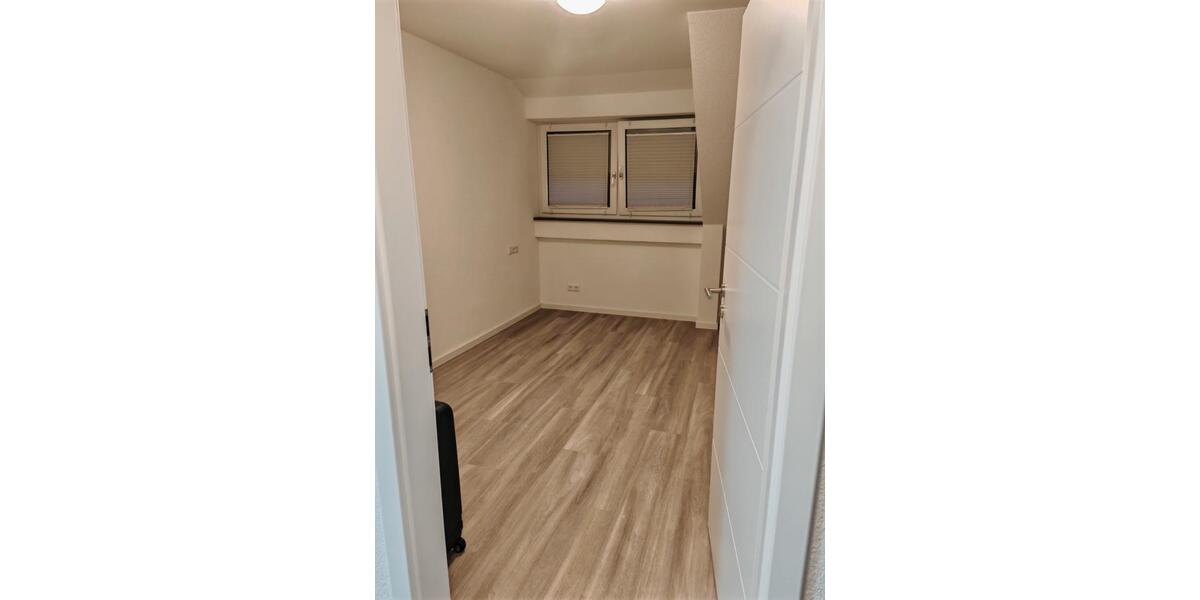Dachgeschoßwohnung Ostfildern - 2 Zimmer, 45 m&sup2;, 1.000&euro; | Angebot:26414229