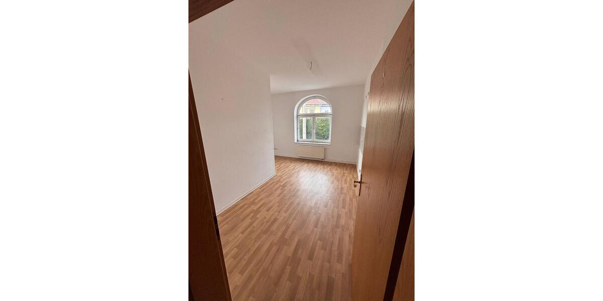 Erdgeschoßwohnung Bad Frankenhausen/Kyffhäuser Kyffhäuser - 3 Zimmer, 90 m&sup2;, 590&euro; | Angebot:23619081