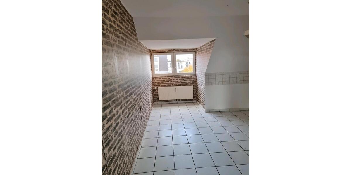 Maisonettenwohnung Mönchengladbach Süd - 3 Zimmer, 80 m&sup2;, 1.300&euro; | Angebot:26127002