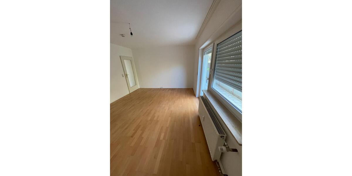 Erdgeschoßwohnung Baden-Baden Baden - 3 Zimmer, 110 m&sup2;, 1.250&euro; | Angebot:25298778