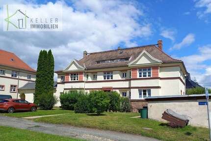Wohnung zum Mieten in Werdau 330 € 60 m²
