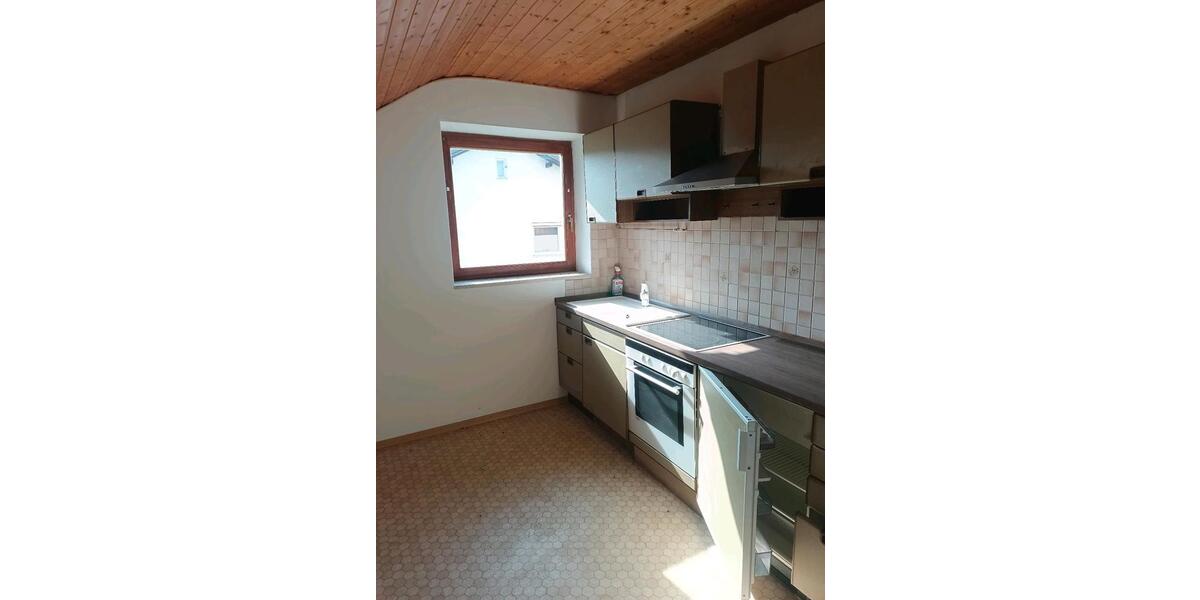 Dachgeschoßwohnung Kößlarn - 2 Zimmer, 40 m&sup2;, 340&euro; | Angebot:25451174