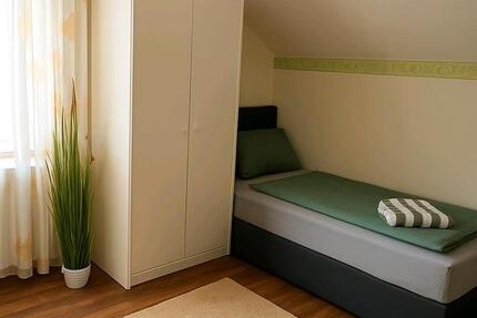 Monteurwohnung in Weiden für 5 Personen FREI ab SOFORT 2 zimmer