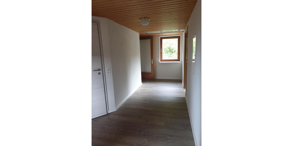 Doppelhaushälfte Steffenberg - 2 Zimmer, 227 m&sup2;, 1.490&euro; | Angebot:23725111