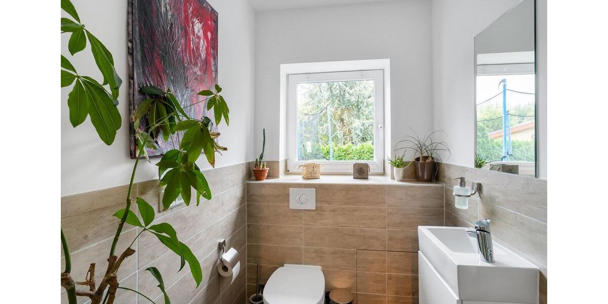 Bungalow Neuenhagen bei Berlin - 3 Zimmer, 118 m&sup2;, 2.250&euro; | Angebot:25106341