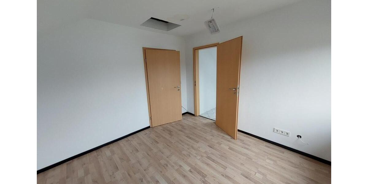 Dachgeschoßwohnung Gummersbach Hepel - 2 Zimmer, 57 m&sup2;, 456&euro; | Angebot:25168917