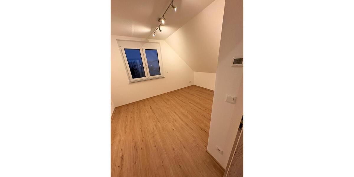 Maisonettenwohnung Pfofeld - 4 Zimmer, 66 m&sup2;, 1.130&euro; | Angebot:25298496