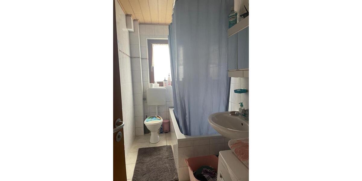 Dachgeschoßwohnung Aalen - 3 Zimmer, 78 m&sup2;, 800&euro; | Angebot:25856662