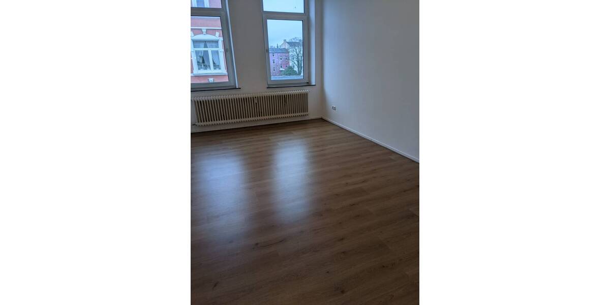 Etagenwohnung Wilhelmshaven Innenstadt - 3 Zimmer, 79 m&sup2;, 486&euro; | Angebot:26502260