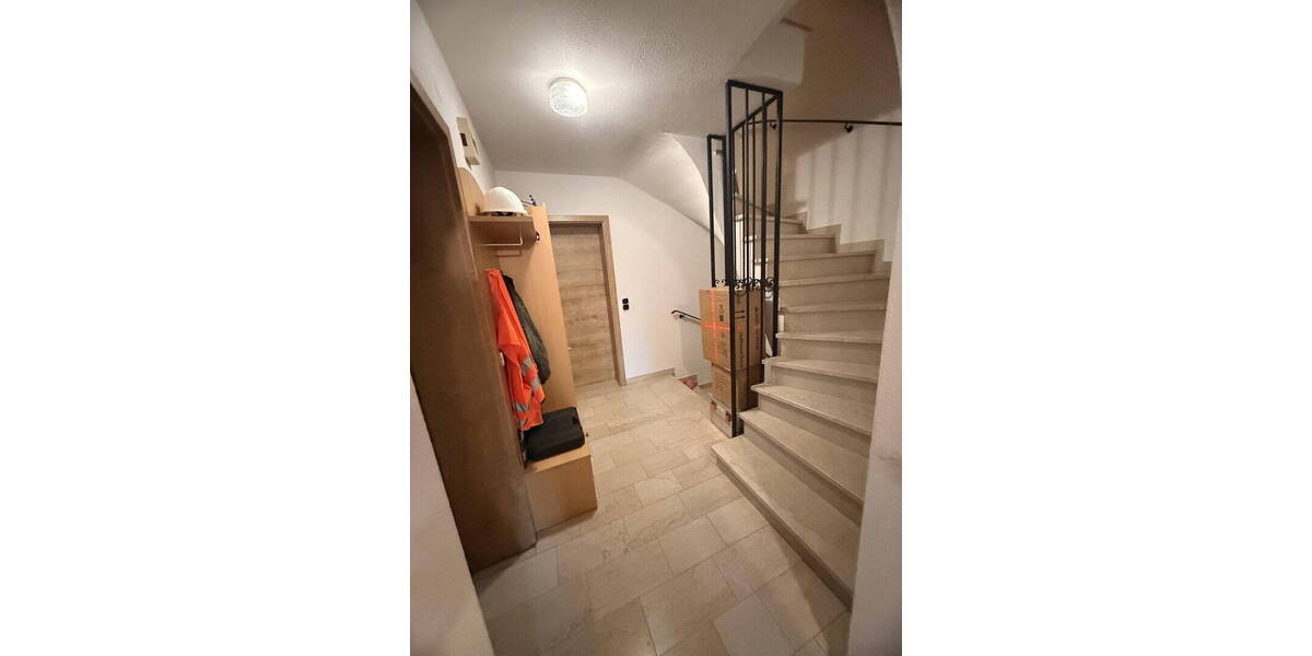 Doppelhaushälfte Mühldorf Mößling - 1 Zimmer, 158 m&sup2;, 1.850&euro; | Angebot:26763653