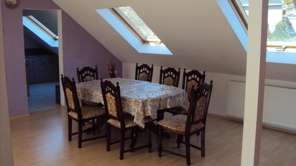 Dachgeschoßwohnung Rodewisch - 2.5 Zimmer, 65 m&sup2;, 470&euro; | Angebot:26299934