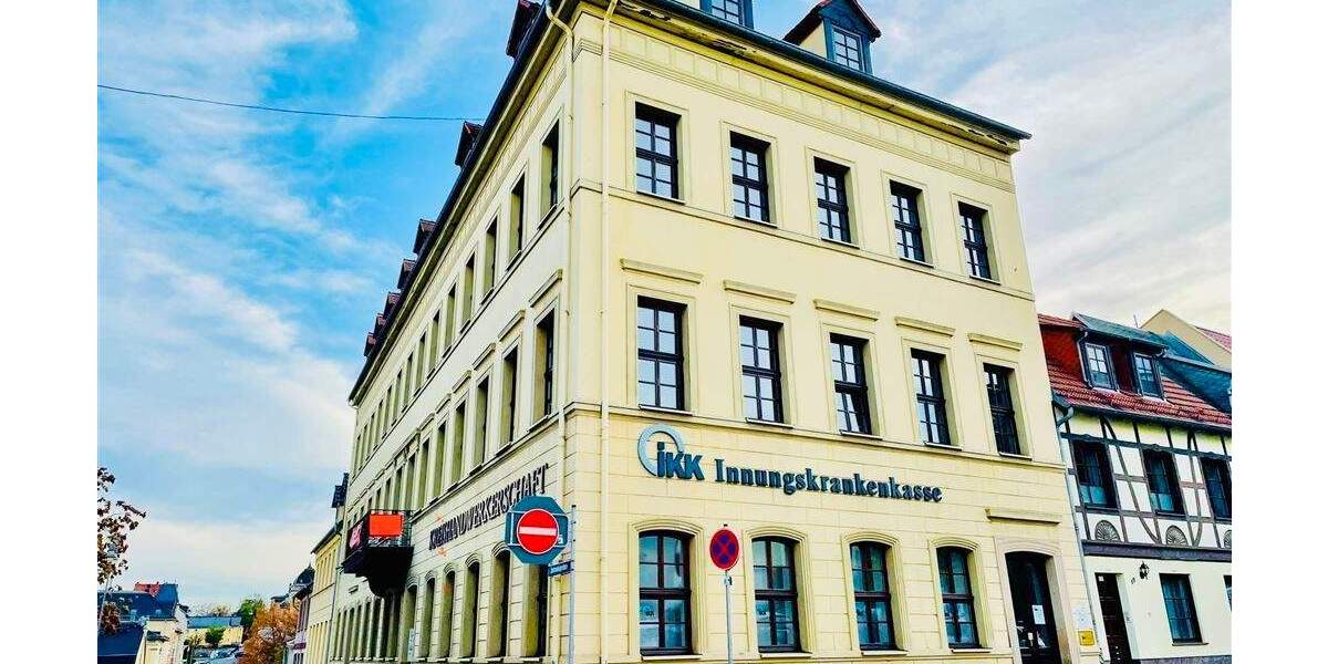 Herzlich willkommen in Deiner gemütlichen Dachgeschoss- Wohnung im Herzen von Altenburg.. 2 zimmer