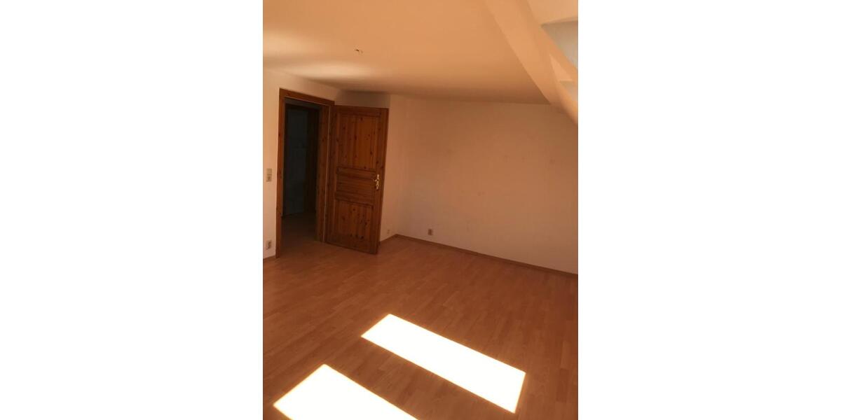 Dachgeschoßwohnung Doberschau-Gaußig Gaußig - 2 Zimmer, 69 m&sup2;, 385&euro; | Angebot:26022191