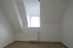 Dachgeschoßwohnung Essen Stadtbezirk III - 3 Zimmer, 78 m&sup2;, 671&euro; | Angebot:25131713