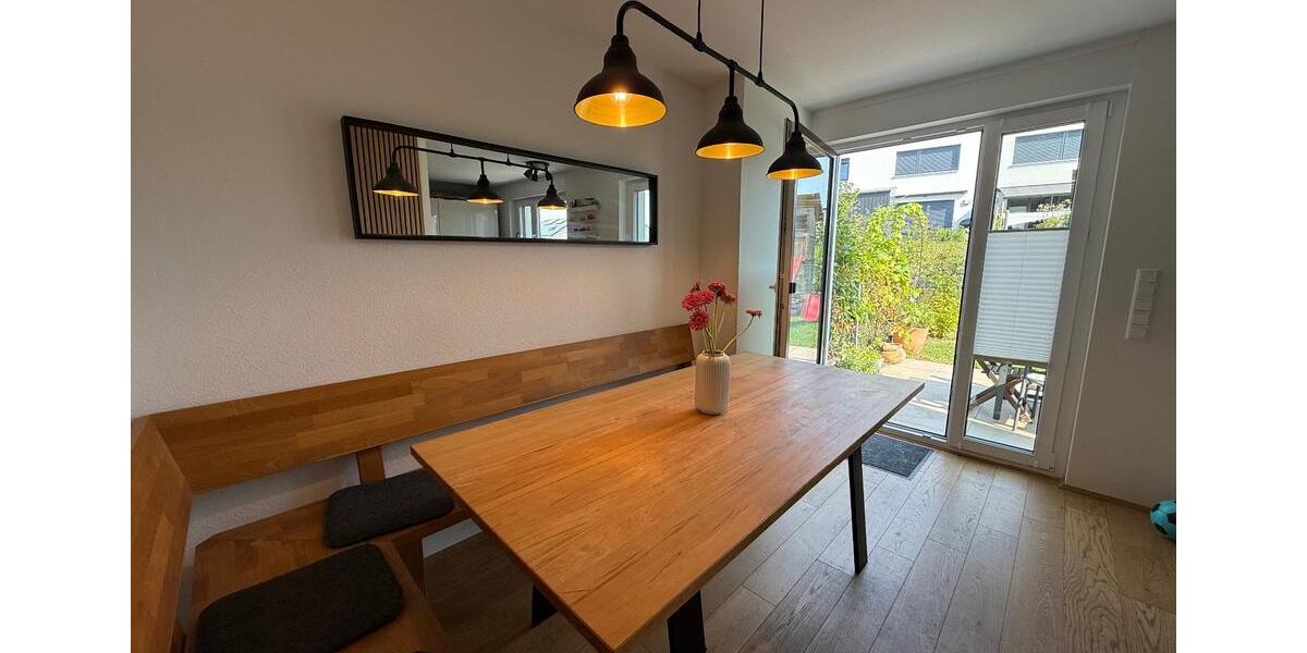 Möbliertes Haus in Freiburg (Tiengen) für 6 Monate zu vermieten 5 zimmer