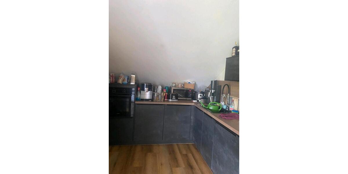 Dachgeschoßwohnung Deggendorf - 4 Zimmer, 108 m&sup2;, 860&euro; | Angebot:26705065