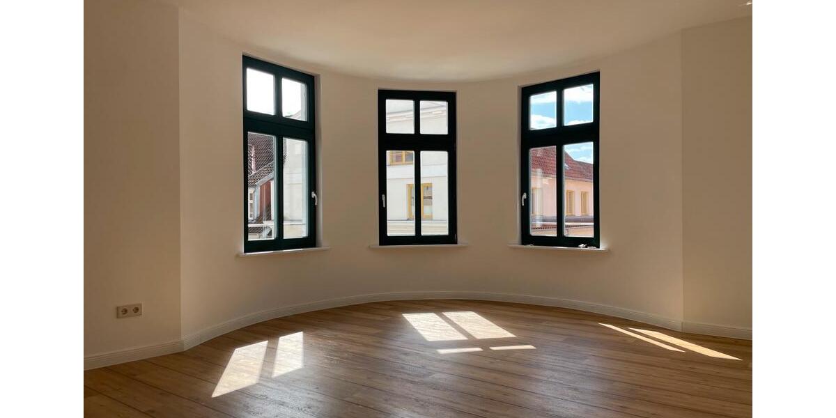 Etagenwohnung Güstrow - 4 Zimmer, 95 m&sup2;, 880&euro; | Angebot:25219752