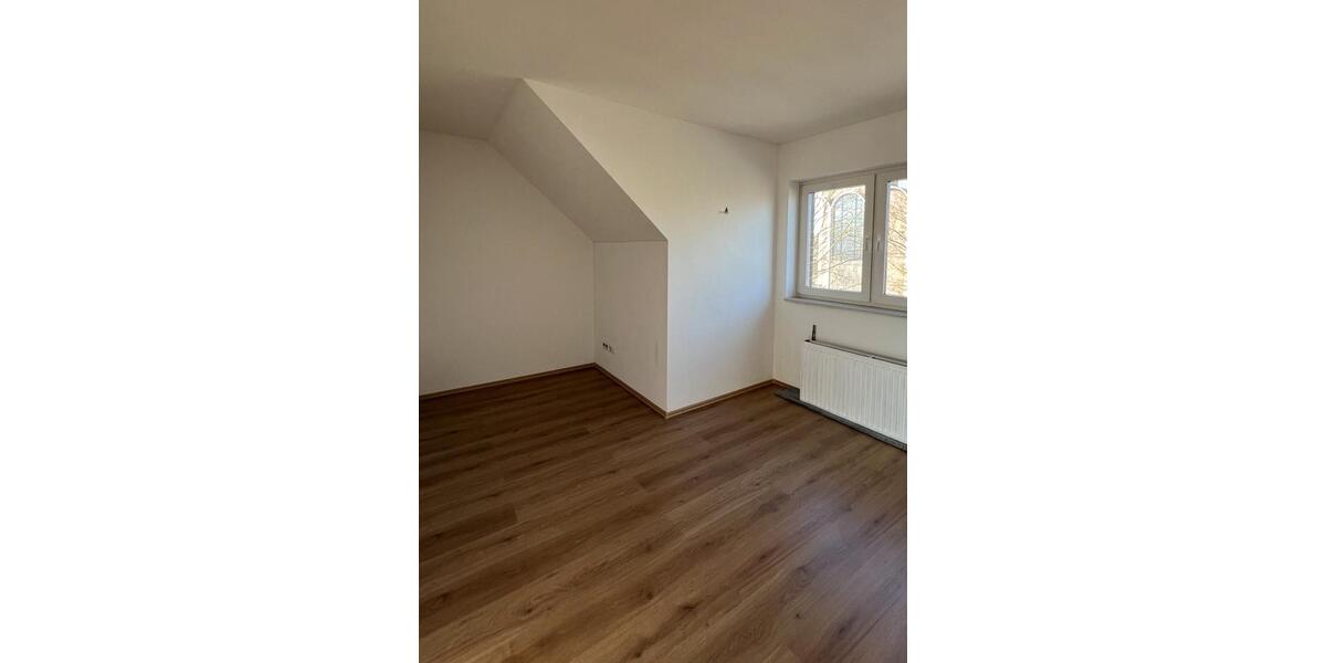 Etagenwohnung Viersen Boisheim - 2 Zimmer, 106 m&sup2;, 990&euro; | Angebot:26609181