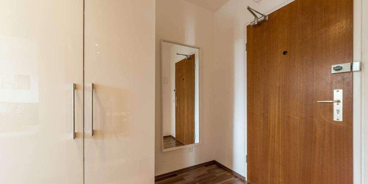 Etagenwohnung Frankfurt am Main Westend-Süd - 2 Zimmer, 48 m&sup2;, 1.920&euro; | Angebot:25107313