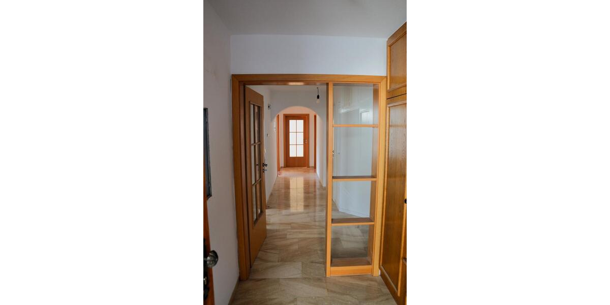 Erdgeschoßwohnung Rot an der Rot - 5 Zimmer, 136 m&sup2;, 1.596&euro; | Angebot:24455081