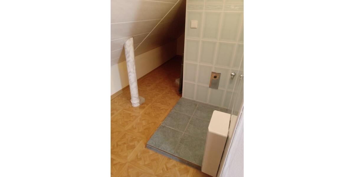 Dachgeschoßwohnung Wittenberg Lutherstadt - 2 Zimmer, 56 m&sup2;, 360&euro; | Angebot:26477199
