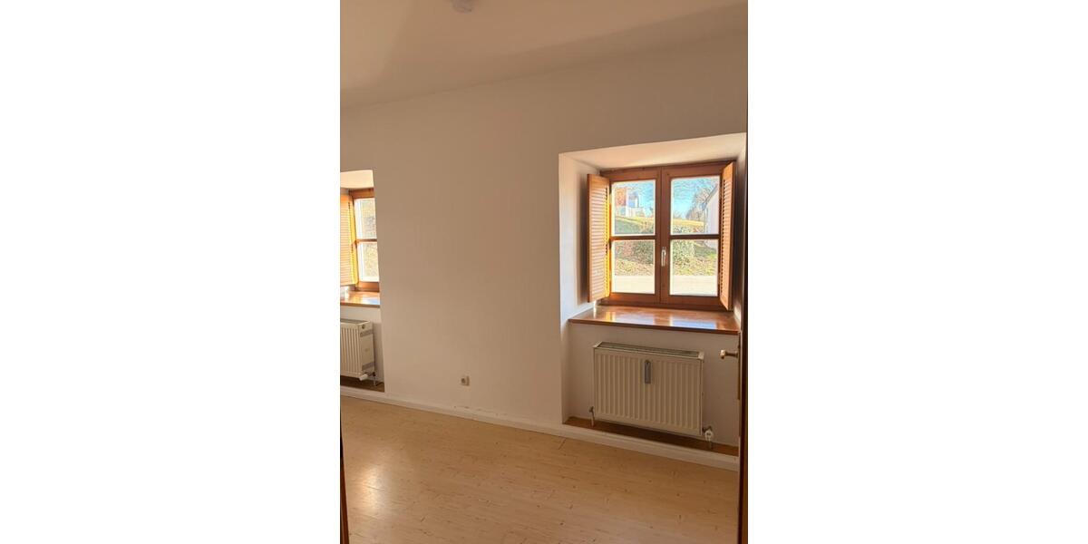 Erdgeschoßwohnung Ruhstorf an der Rott - 3 Zimmer, 63 m&sup2;, 540&euro; | Angebot:25274802