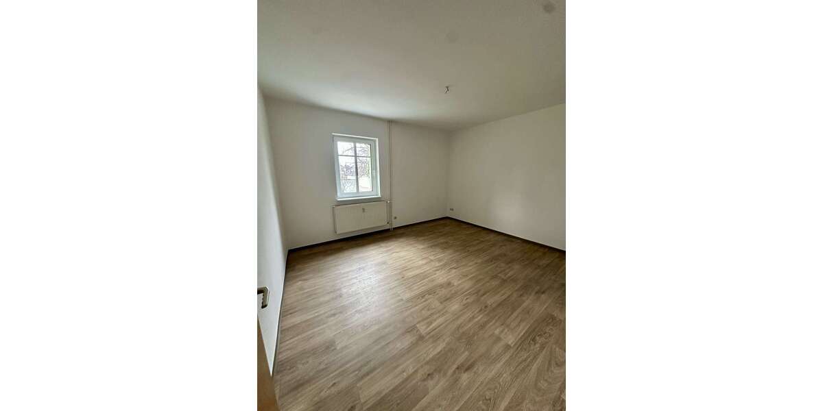 Etagenwohnung Schwarzheide Schwarzheide-Ost Naundorf - 3 Zimmer, 73 m&sup2;, 508&euro; | Angebot:23904983