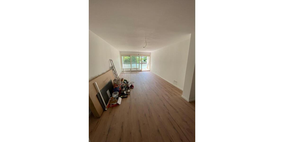 Erdgeschoßwohnung Lahr (Schwarzwald) - 4 Zimmer, 98 m&sup2;, 1.175&euro; | Angebot:26406711