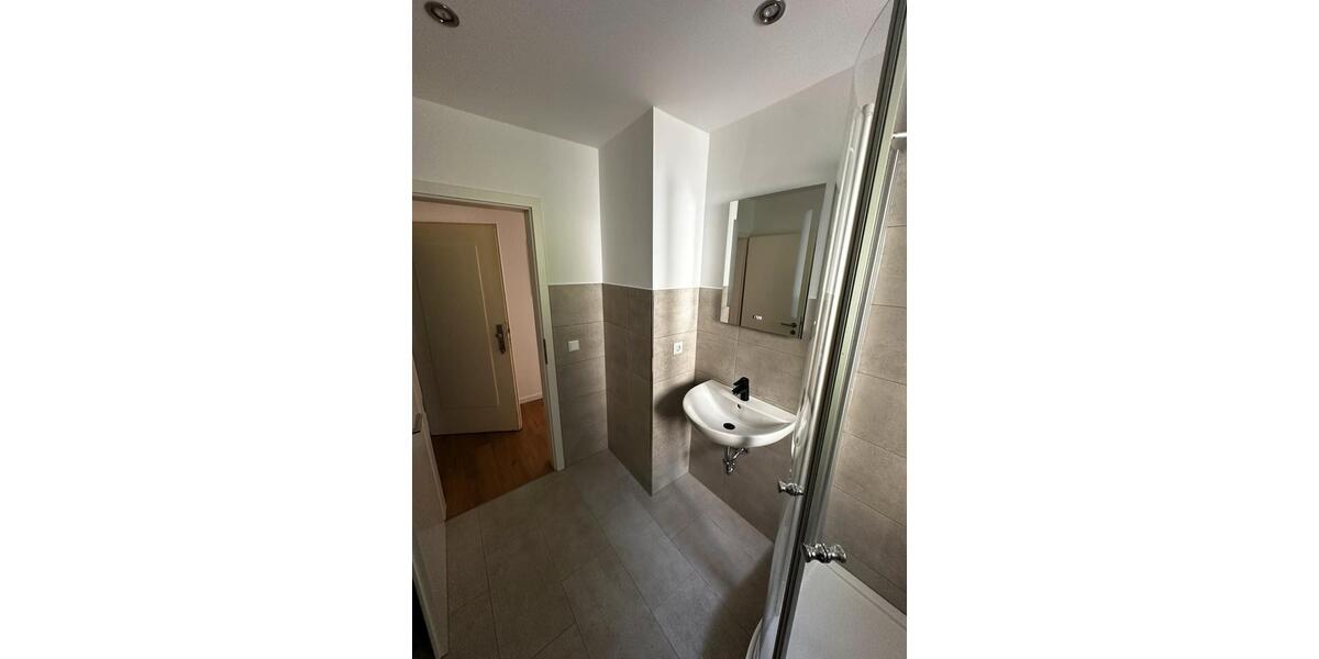 Etagenwohnung Wuppertal Gemarkung Ronsdorf - 2 Zimmer, 74 m&sup2;, 753&euro; | Angebot:25887323