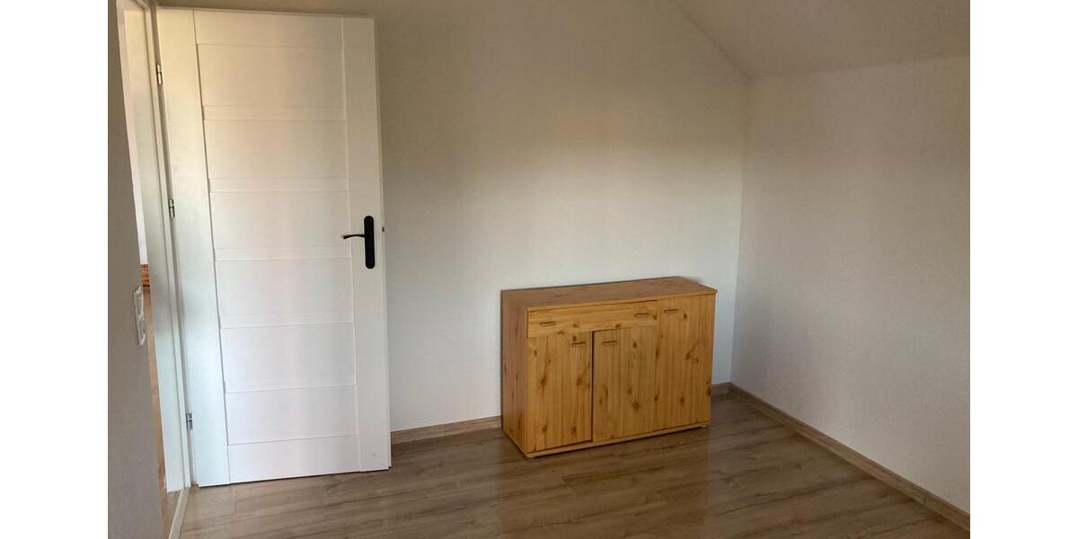 Etagenwohnung Bischofswerda - 4 Zimmer, 113 m&sup2;, 850&euro; | Angebot:24566018