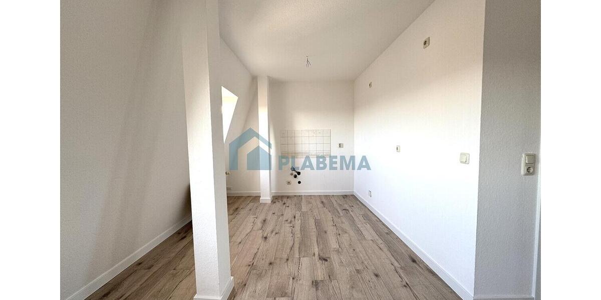 Dachgeschoßwohnung Schwerin Altstadt - 2 Zimmer, 60 m&sup2;, 870&euro; | Angebot:26562926