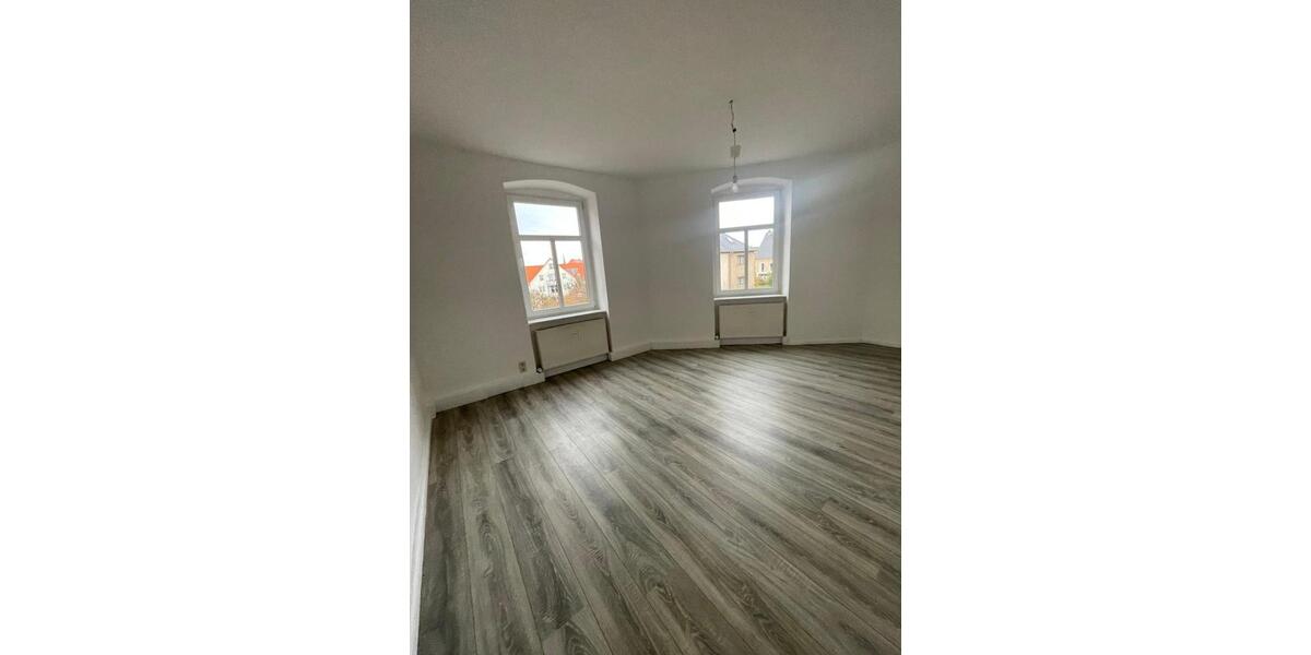 Etagenwohnung Altenburg - 2 Zimmer, 55 m&sup2;, 300&euro; | Angebot:23630442