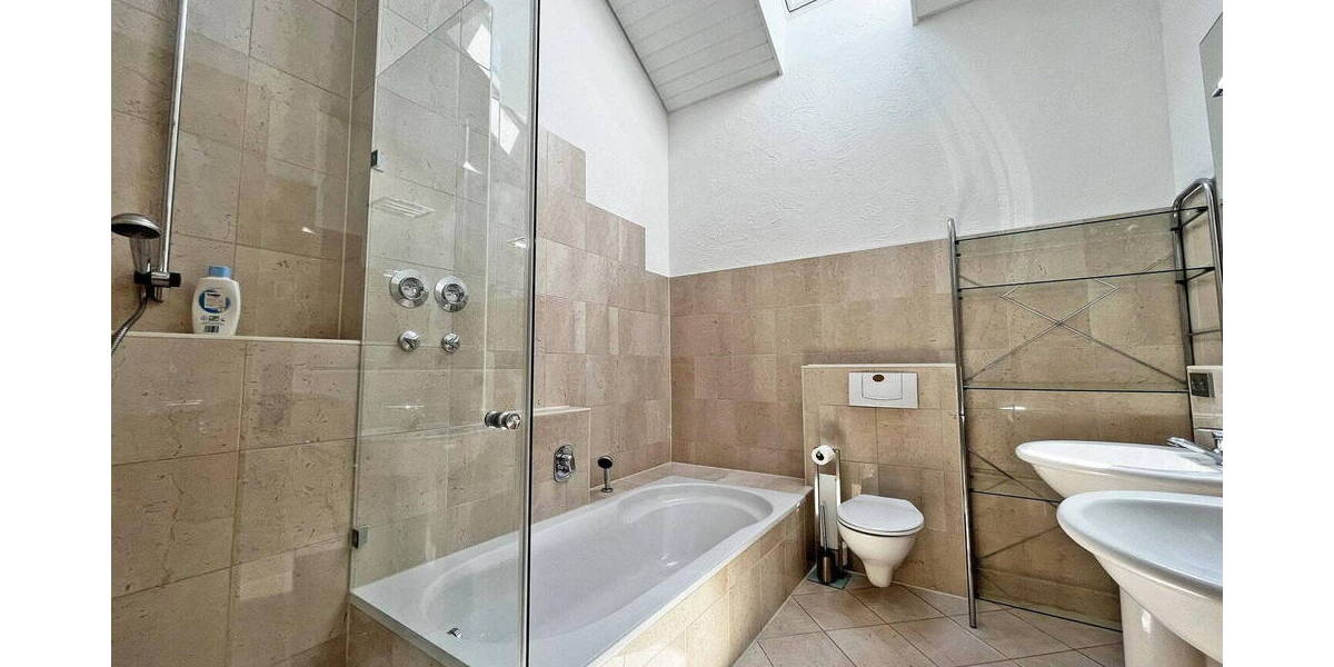 Etagenwohnung Lauffen am Neckar - 3 Zimmer, 89 m&sup2;, 1.200&euro; | Angebot:26716067
