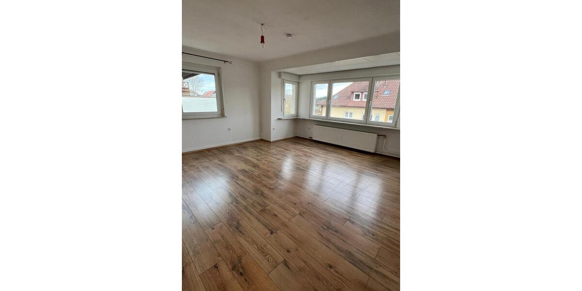 Etagenwohnung Pforzheim Eutingen - 3 Zimmer, 80 m&sup2;, 650&euro; | Angebot:25980516