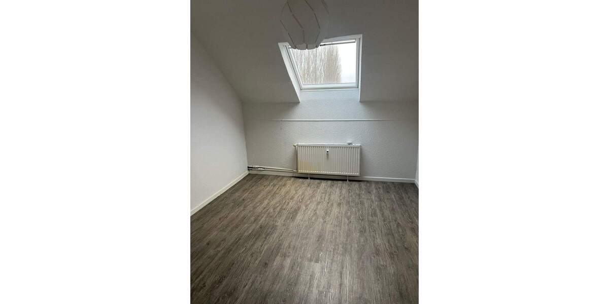 Etagenwohnung Mönchengladbach Lürrip - 4 Zimmer, 66 m&sup2;, 570&euro; | Angebot:25740533