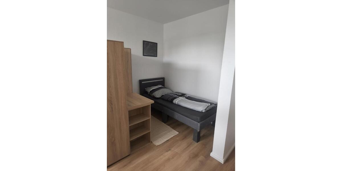 Wohnen auf Zeit Gröningen - 2 Zimmer, 65 m&sup2;, 15&euro; | Angebot:21878904